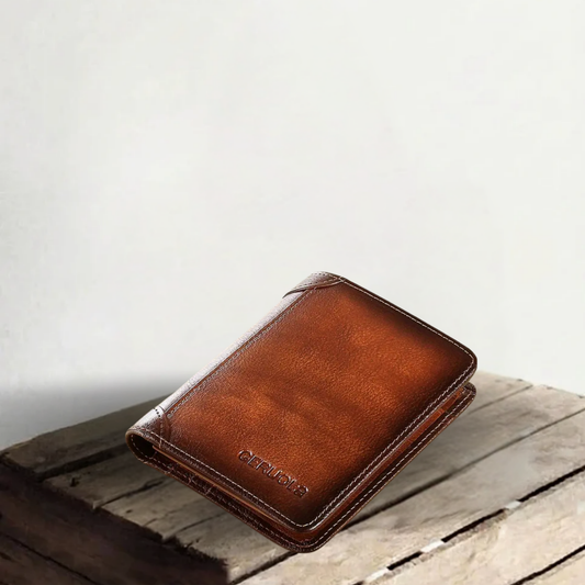 Genuine Leather RFID Wallet – Men's Slim Bifold Card Wallet | Richard
