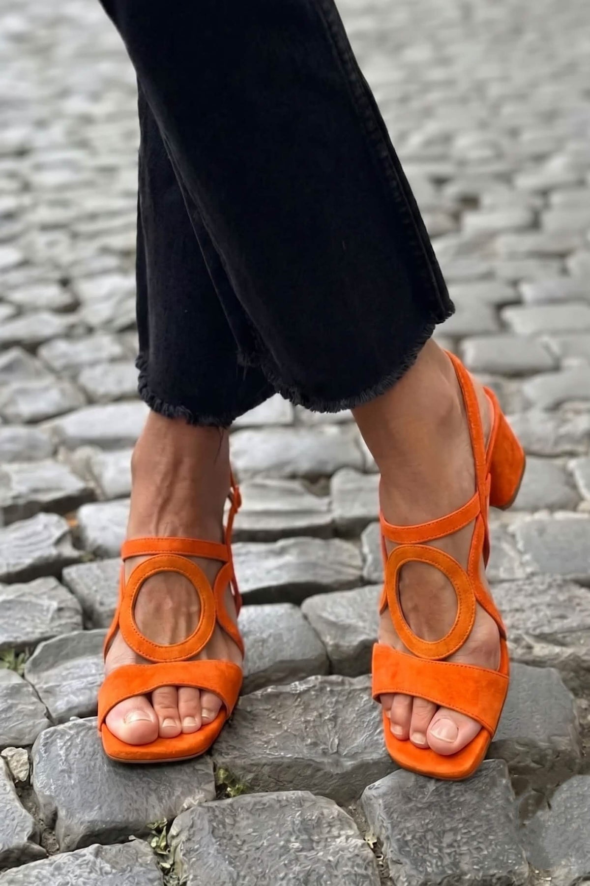 Sandals | Valentina Vibrant