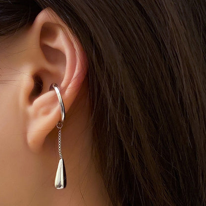 Studio Line Ear Cuff – Sculpted Drop, No Piercing Needed
