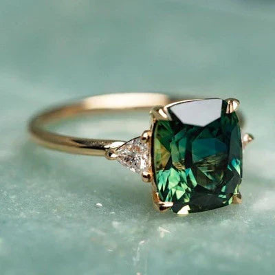 Vintage Green Gemstone Gold Ring – Antique Setting, Sizes 5 to 11