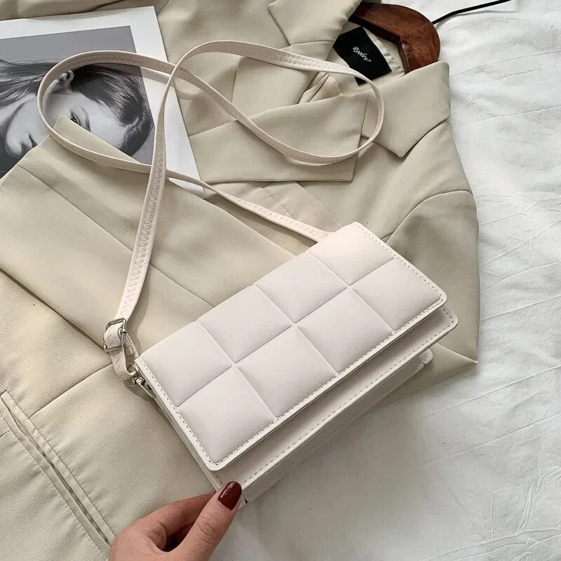 Elegant Shoulder Bag for Women – Compact Everyday Crossbody Bag | Isla