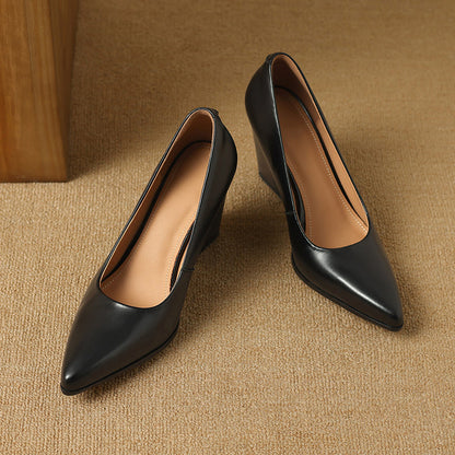 Elegant Eclipse Pumps