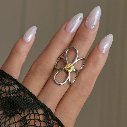 June Garden Daisy Ring – Waterproof Adjustable Stainless Steel
