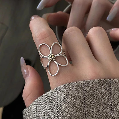 Sunbound Petal Ring – .925 Sterling Silver, Adjustable