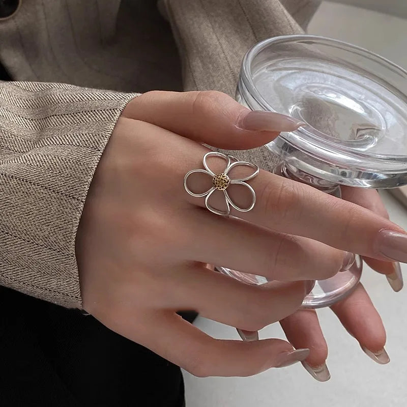 Sunbound Petal Ring – .925 Sterling Silver, Adjustable