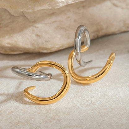 Intertwined Ear Hugger Earrings – 18K Gold Plated Stainless Steel