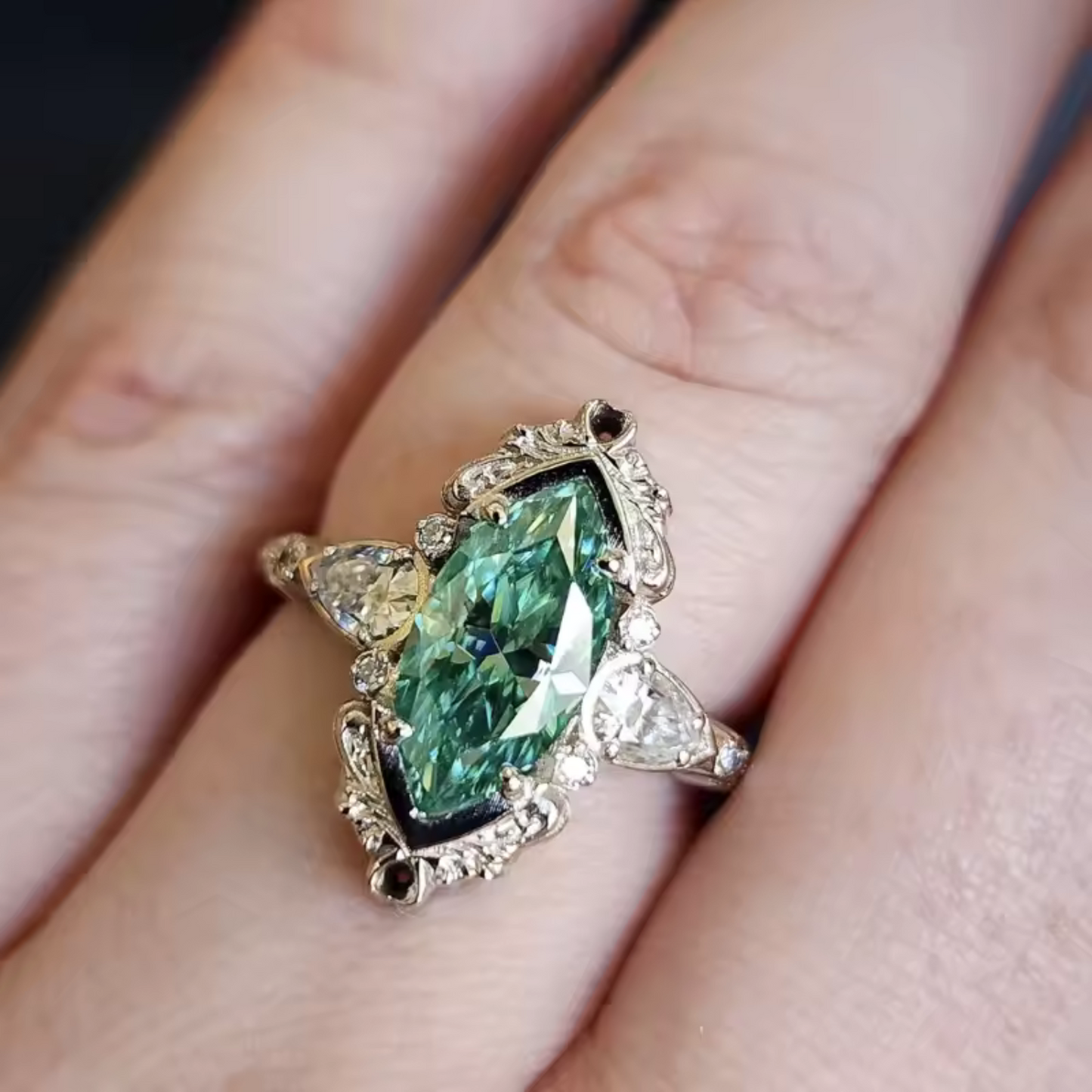Vaelira Zirconia Ring – Brilliant Cut Band, Sizes 5 to 11