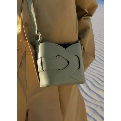 Genuine Italian Leather Handbag for Women – Structured Shoulder Bag