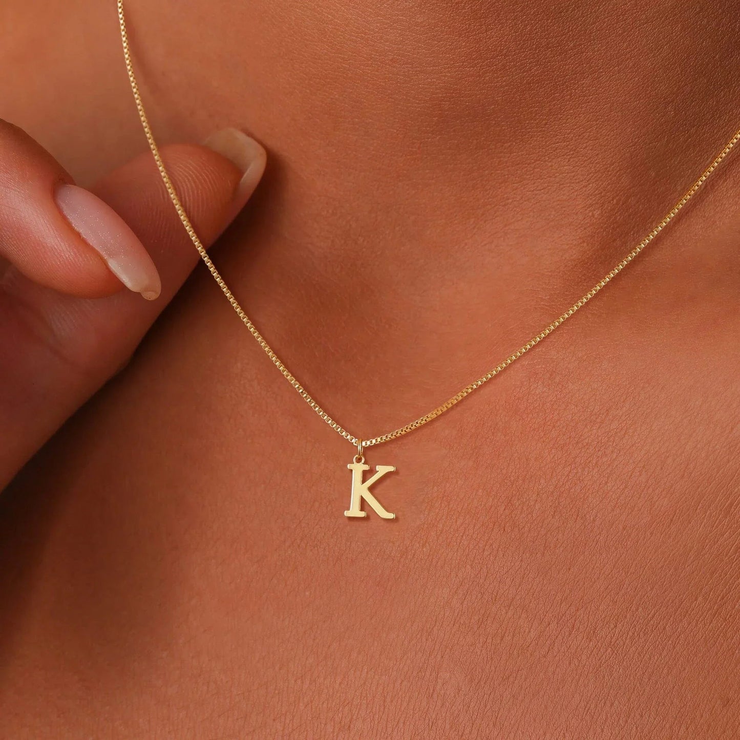 Amber Initial Necklace – 18K Gold Personalised Letter Necklace