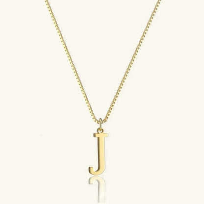 Amber Initial Necklace – 18K Gold Personalised Letter Necklace