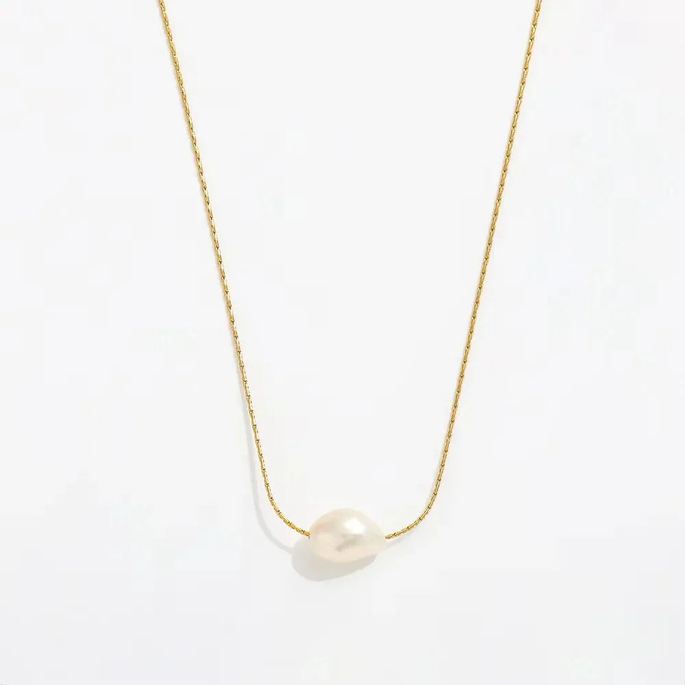 Anaëlle Pearl Necklace – 18K Gold Single Freshwater Pearl Necklace