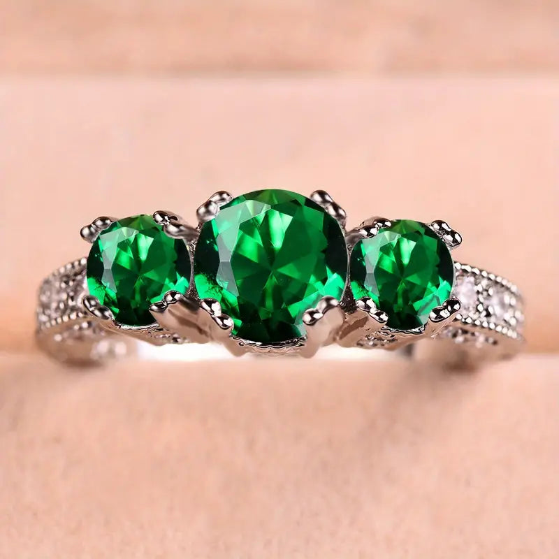 Serilda Emerald Ring – Green Stone Statement, Sizes 5 to 11