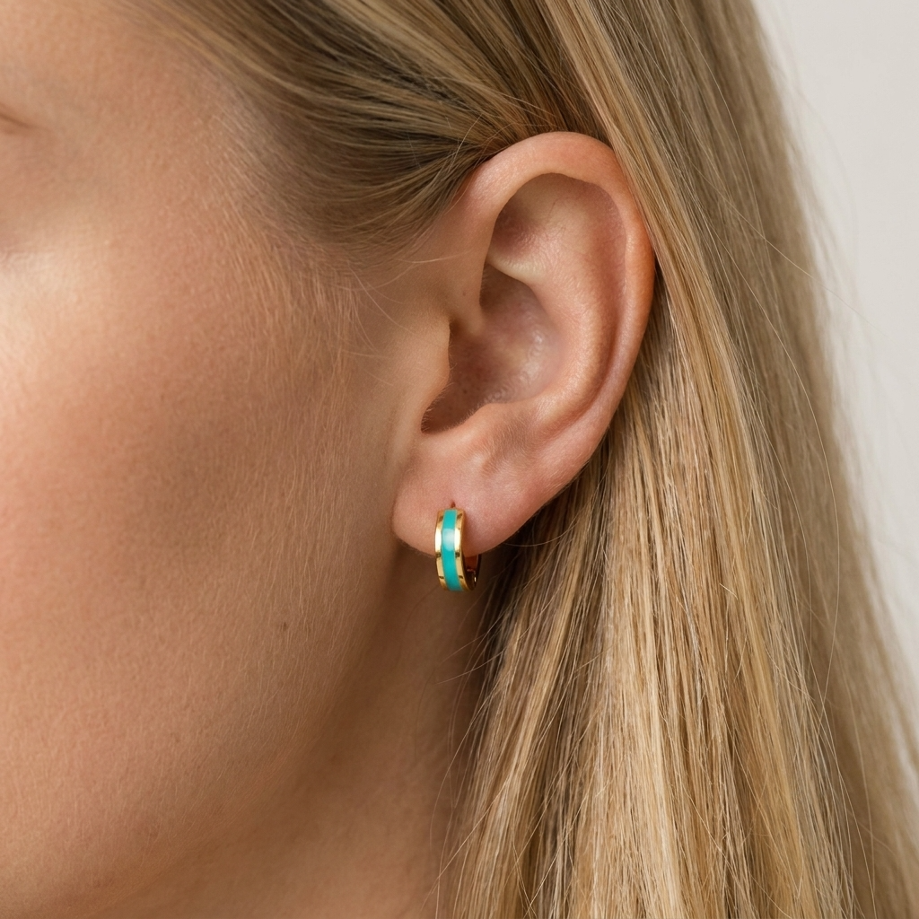 Vera Hoop Earrings – 18K Gold Small Waterproof Huggie Hoops