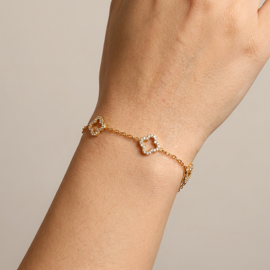 Celine Clover Bracelet – 18K Gold Crystal Lucky Clover Bracelet