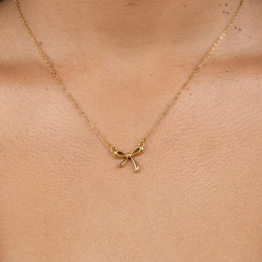 Elegant Bow Necklace – 18K Gold Minimal Bow Pendant Necklace