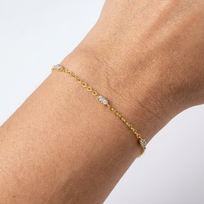 Zehra Dainty Bracelet – 925 Sterling Silver Everyday Crystal Bracelet