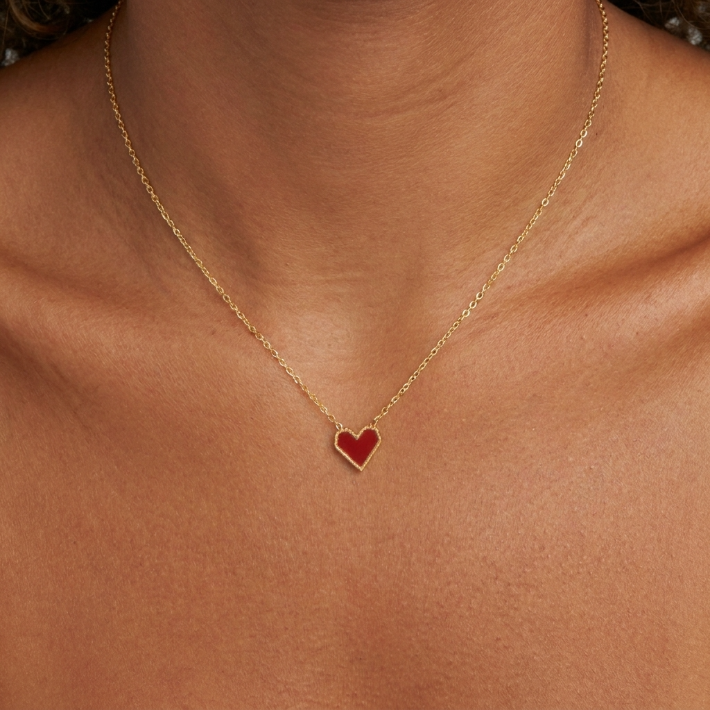 Maeva Heart Necklace – 18K Gold Waterproof Everyday Heart Necklace
