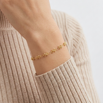 Selene Bracelet – Minimal 18K Gold Waterproof Everyday Chain Bracelet