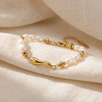 Elira Pearl Bracelet – 18K Gold Freshwater Pearl Waterproof Bracelet
