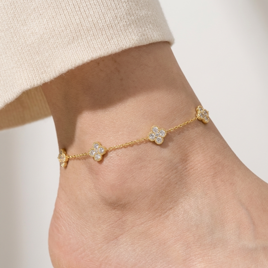 Evelina crystal clover anklet – 18K gold ankle bracelet