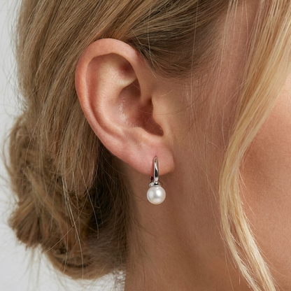 Esme Pearl Hoops – 925 Sterling Silver Freshwater Pearl Hoop Earrings