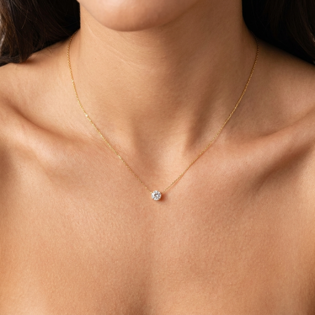Yara Circle Necklace – 18K Gold Crystal Circle Pendant Necklace