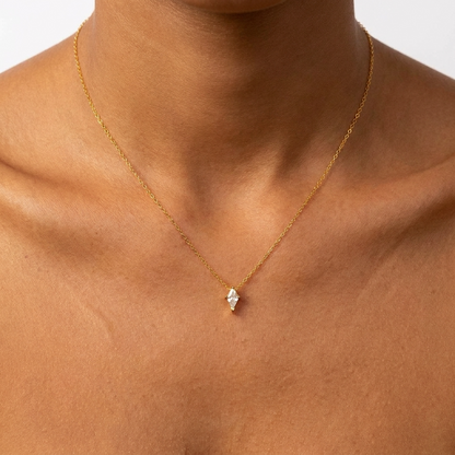 Lyra Crystal Necklace – 18K Gold Crystal Pendant Necklace