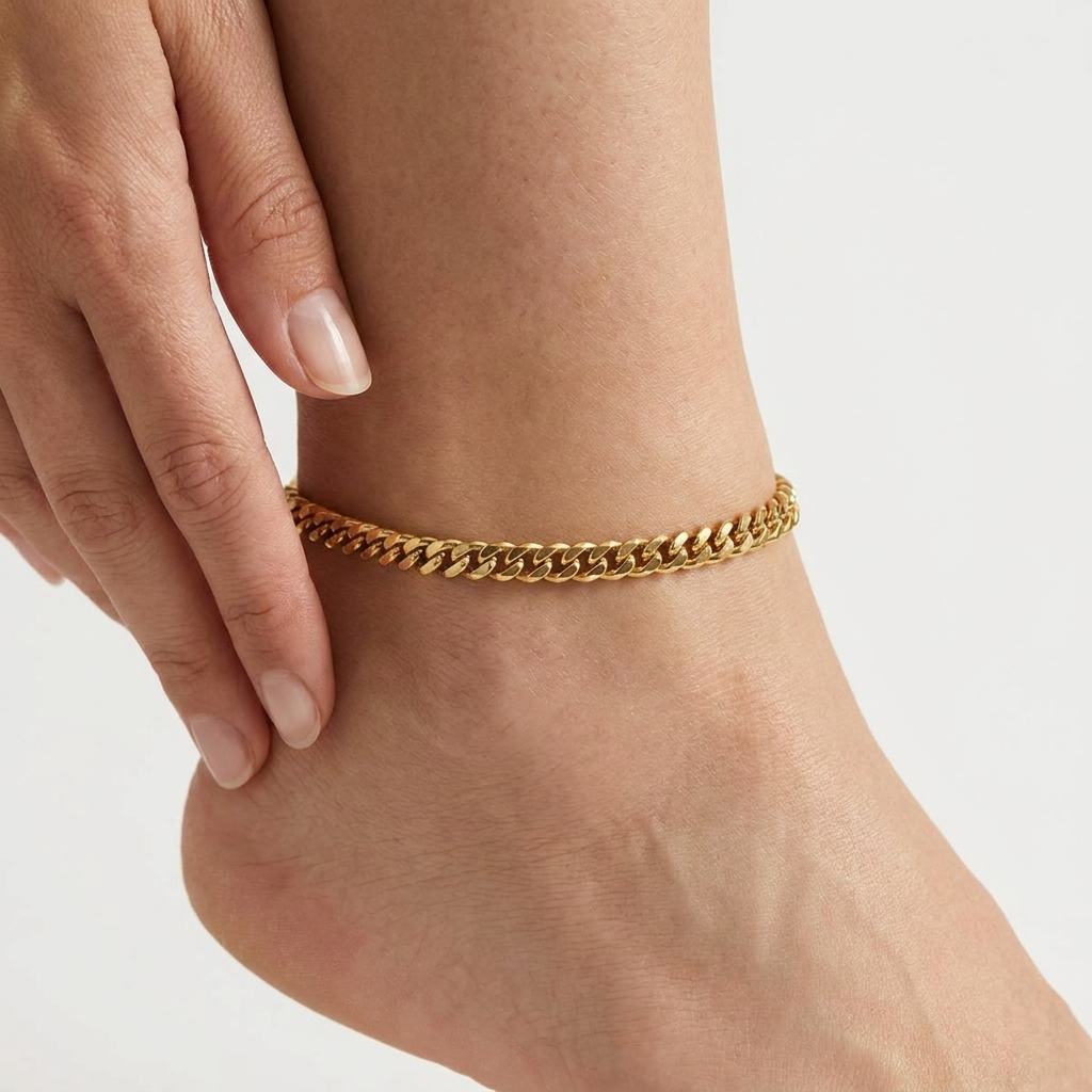 Isla Cuban link anklet – chunky 18K gold ankle bracelet