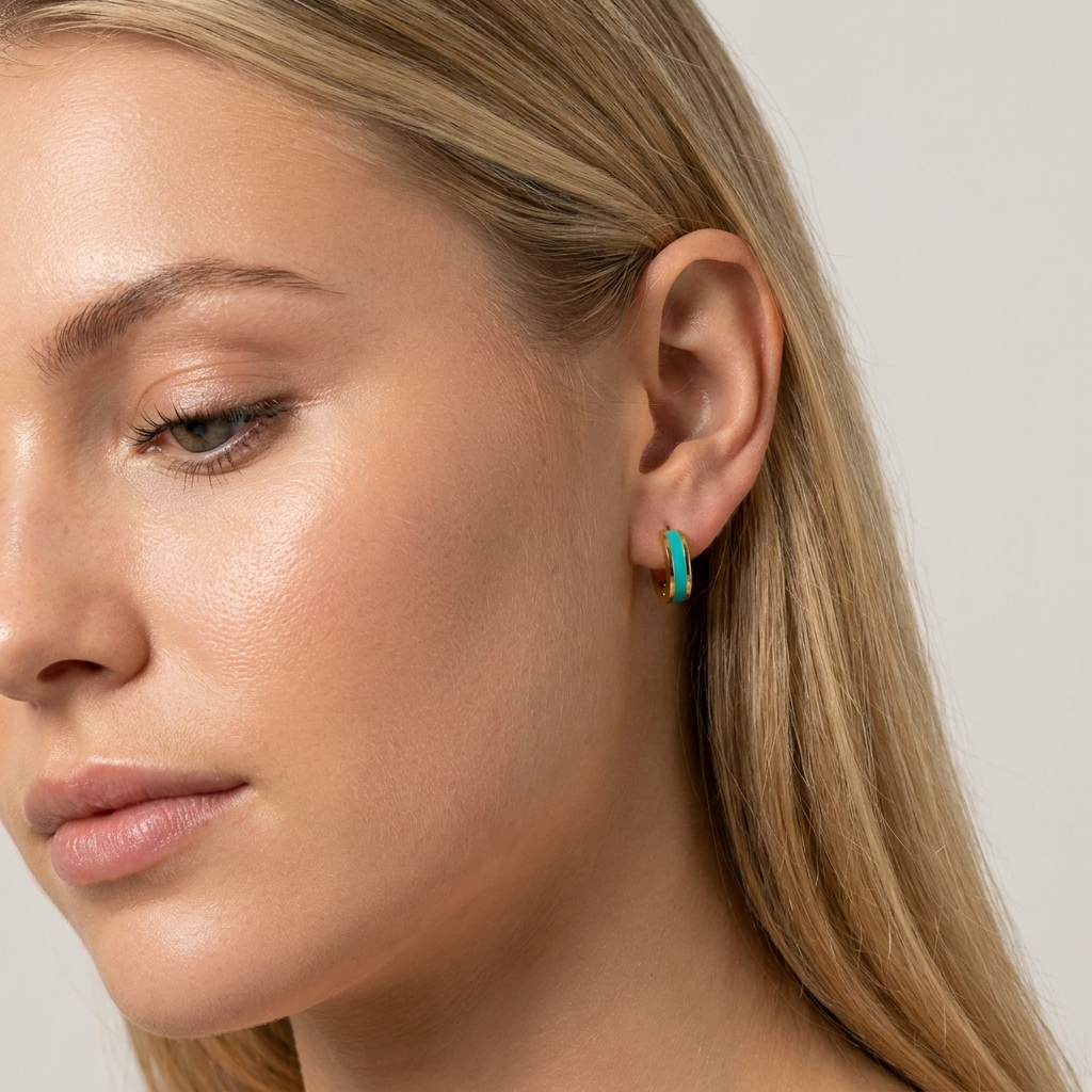 Vera Hoop Earrings – 18K Gold Small Waterproof Huggie Hoops