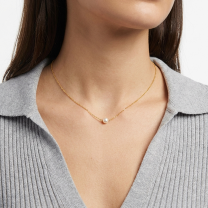 Elegant Pearl Necklace – 18K Gold Freshwater Pearl Pendant Necklace