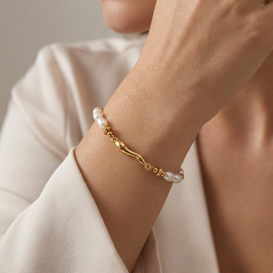 Elira Pearl Bracelet – 18K Gold Freshwater Pearl Waterproof Bracelet