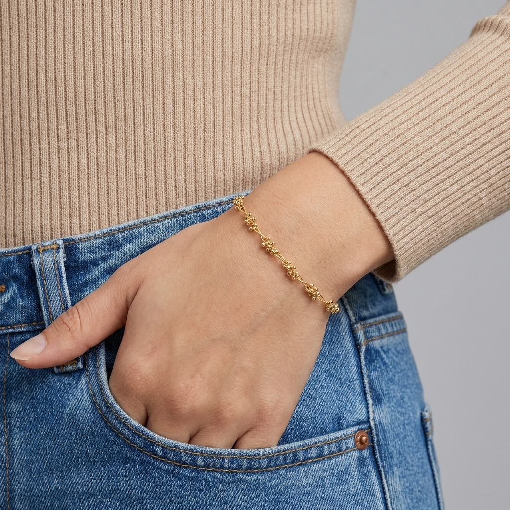 Selene Bracelet – Minimal 18K Gold Waterproof Everyday Chain Bracelet