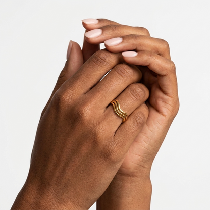 Siren Statement Ring – Bold 18K Gold Waterproof Statement Ring