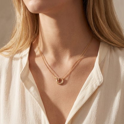 Kaia Circles Necklace – 18K Gold Interlocking Circle Necklace