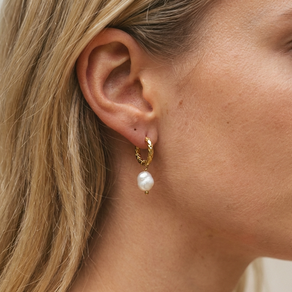 Ines Pearl Hoops – 18K Gold 10mm Freshwater Pearl Hoop Earrings
