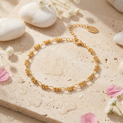 Selene Bracelet – Minimal 18K Gold Waterproof Everyday Chain Bracelet