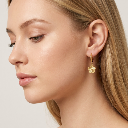 Gia Clover Earrings – 18K Gold Lucky Clover Drop Earrings