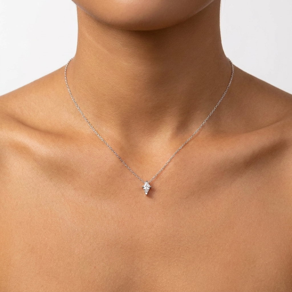 Lyra Crystal Necklace – 18K Gold Crystal Pendant Necklace
