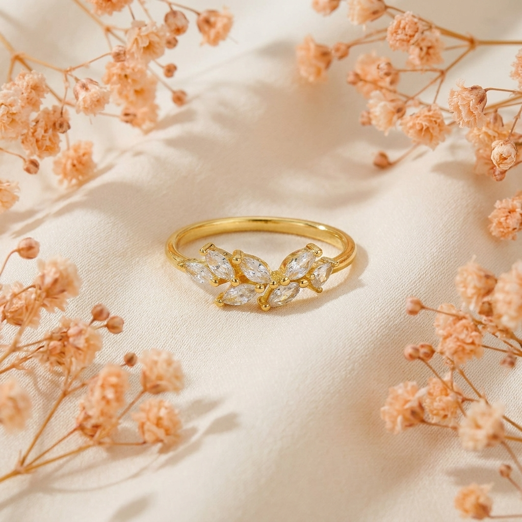 Delia Leaf Ring – 925 Sterling Silver Crystal Leaf Ring