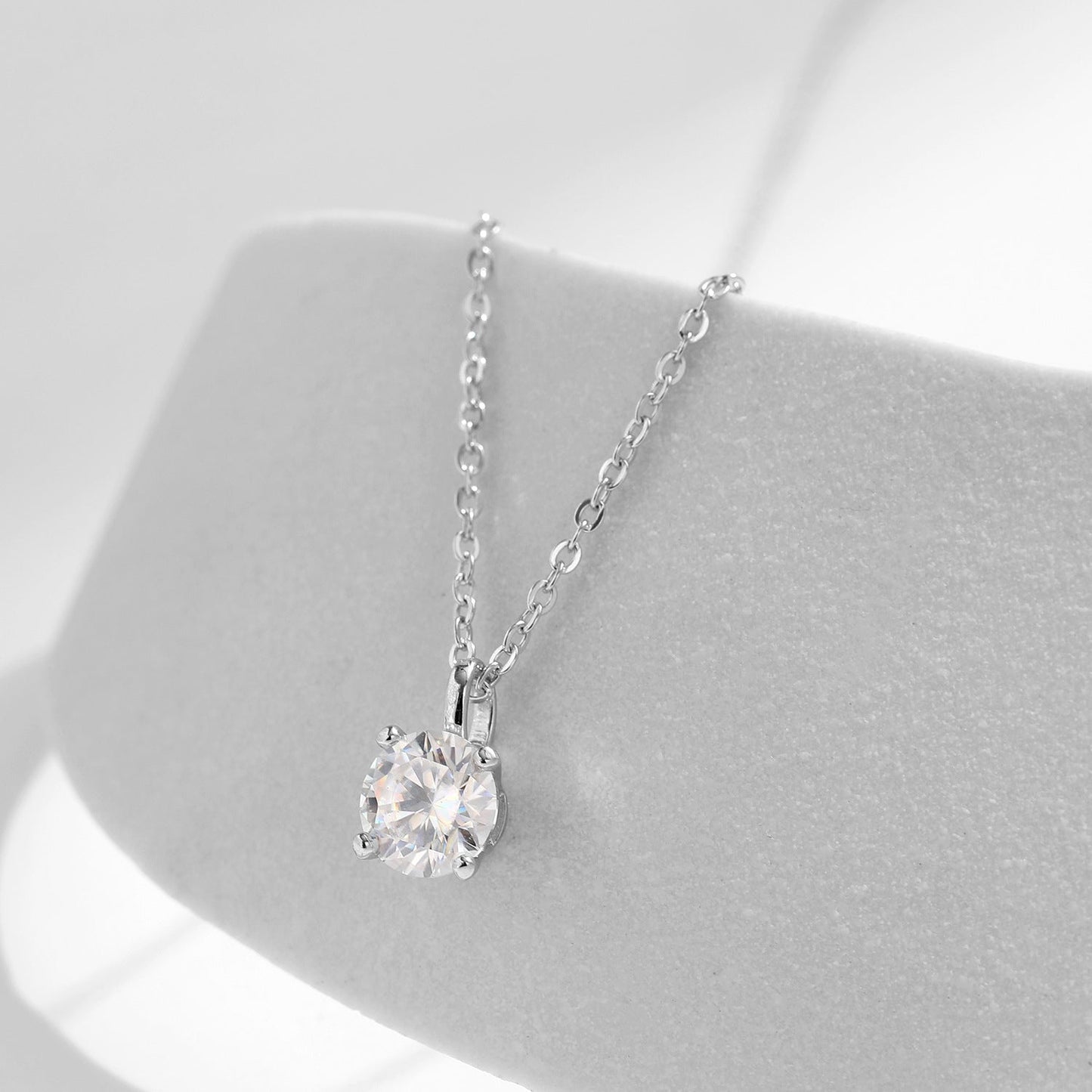 Elara Moissanite Necklace – Sterling Silver 1ct Solitaire Pendant Necklace