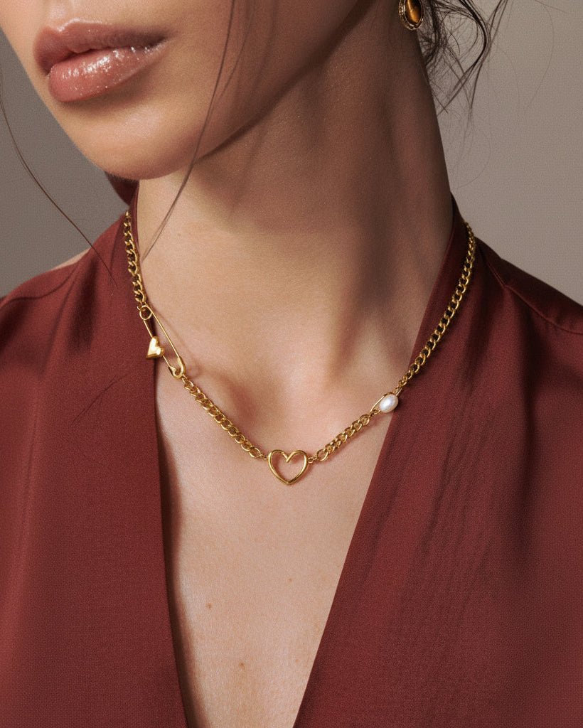 Heart Pin Chain Necklace – 18K Gold Waterproof Statement Piece