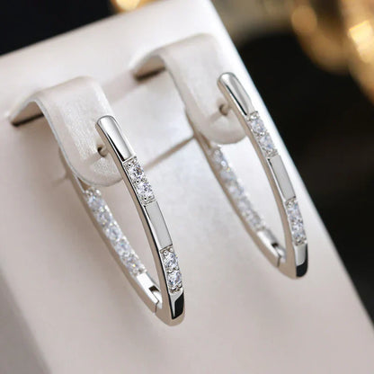 Chic V-Shaped Hoop Earrings – Gold or White Gold Finish