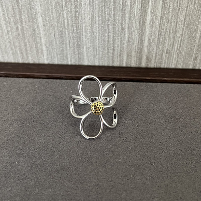 Sunbound Petal Ring – .925 Sterling Silver, Adjustable