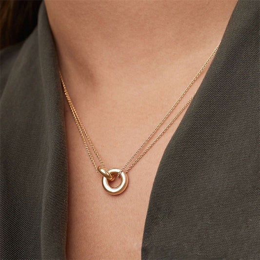 Kaia Circles Necklace – 18K Gold Interlocking Circle Necklace