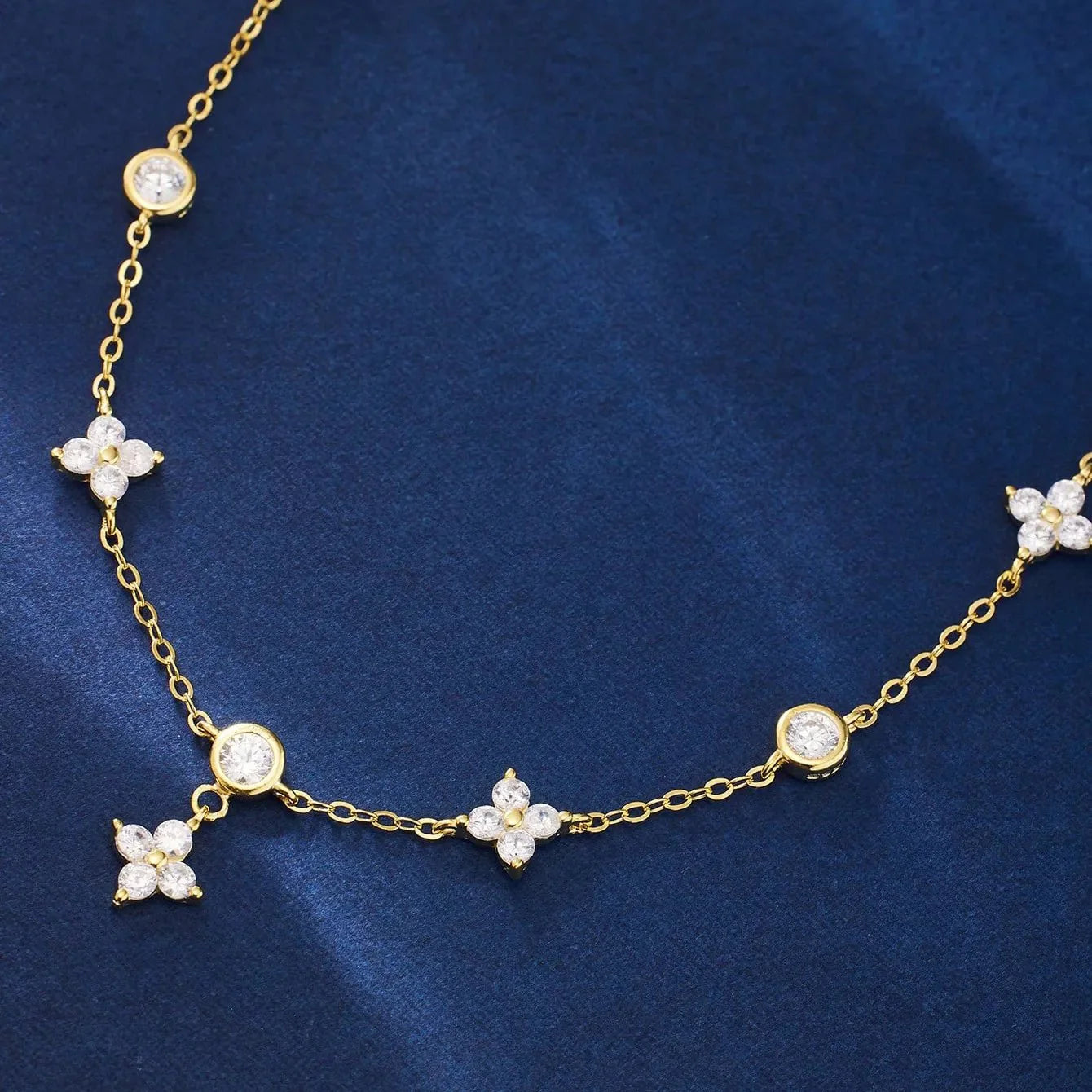 Ophelia sparkling clover anklet – sterling silver ankle bracelet