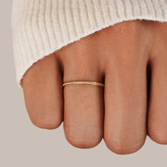 Rhea Crystal Ring – 18K Gold Delicate Crystal Ring