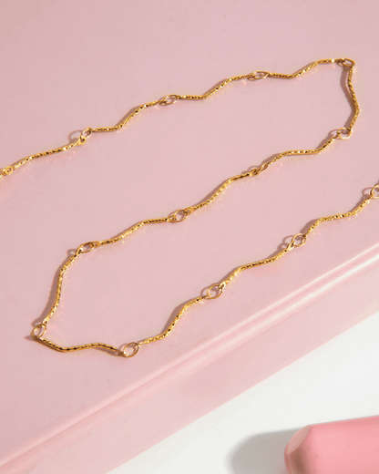 Slim Wave Link Necklace – 18K Gold Waterproof Minimalist Chain