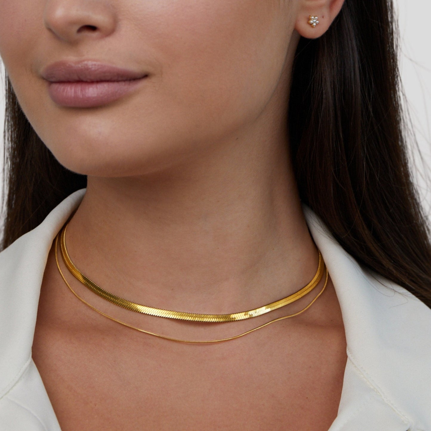 Ysolde Necklace – Sleek 18K Gold Waterproof Layering Necklace