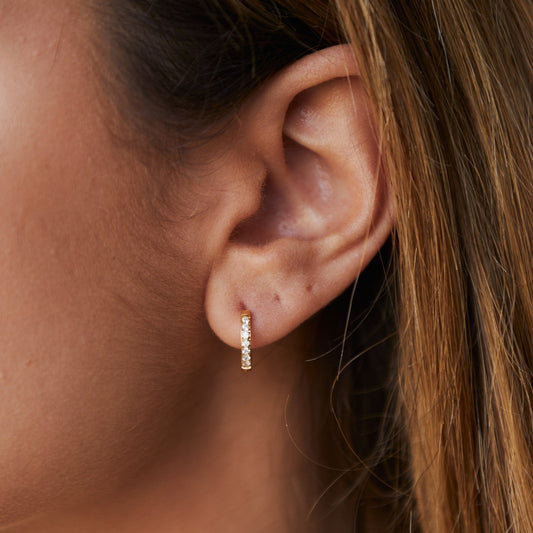 Yva Petite Hoops – 13mm 18K Gold Small Crystal Hoop Earrings